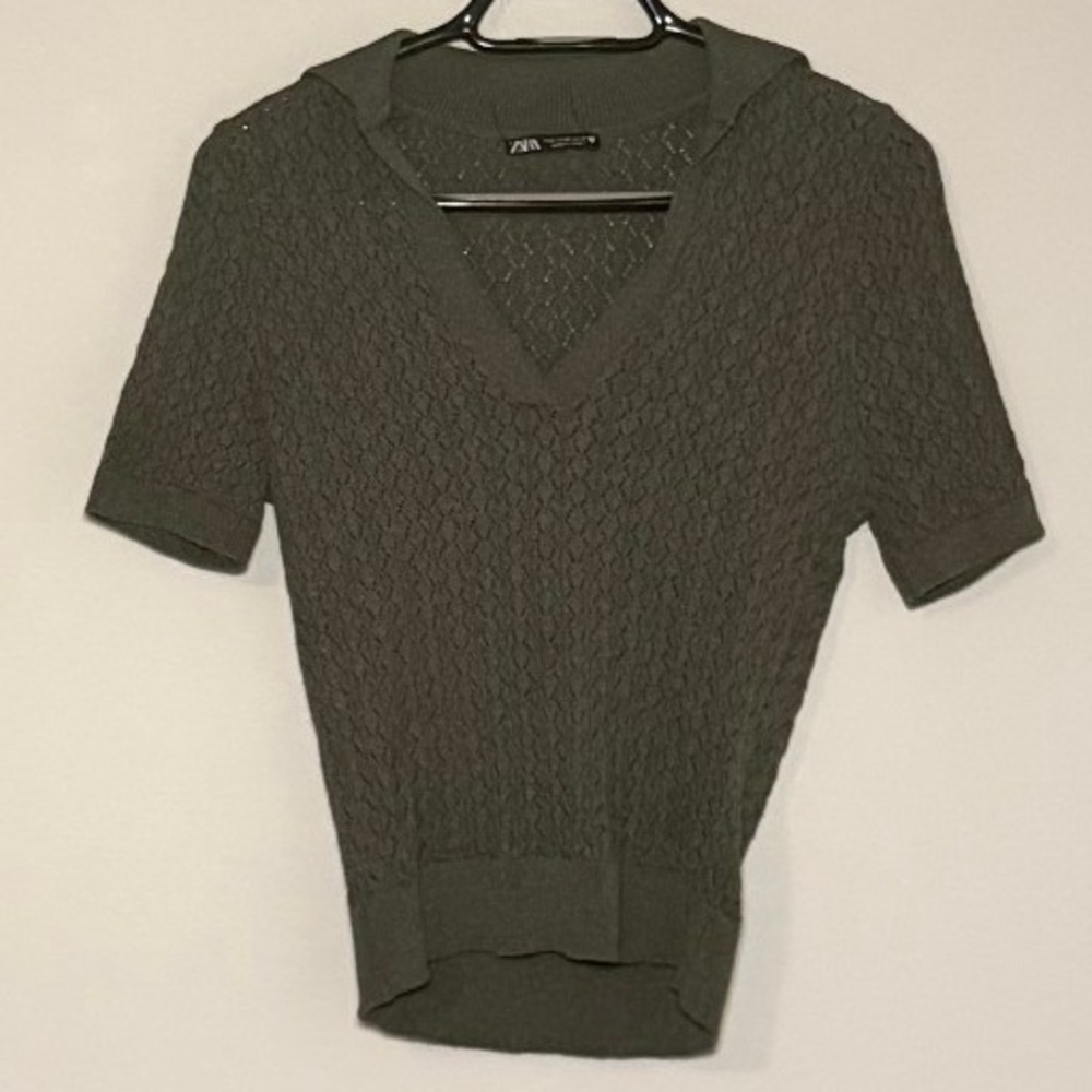 Zara Womens Olive Green Pointelle Knit Polo Short Sleeve V-Neck Sweater Size M
